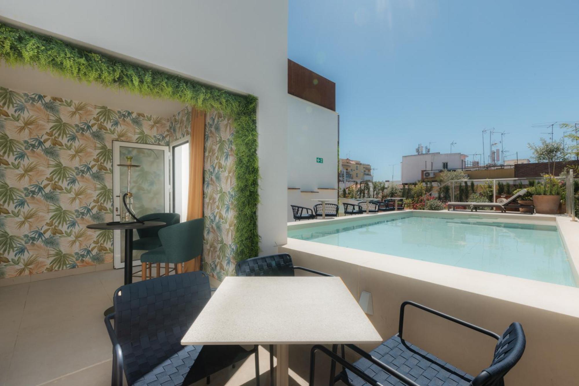 Cavalta Boutique Hotel - Small Luxuy Hotels เซบีญา ภายนอก รูปภาพ